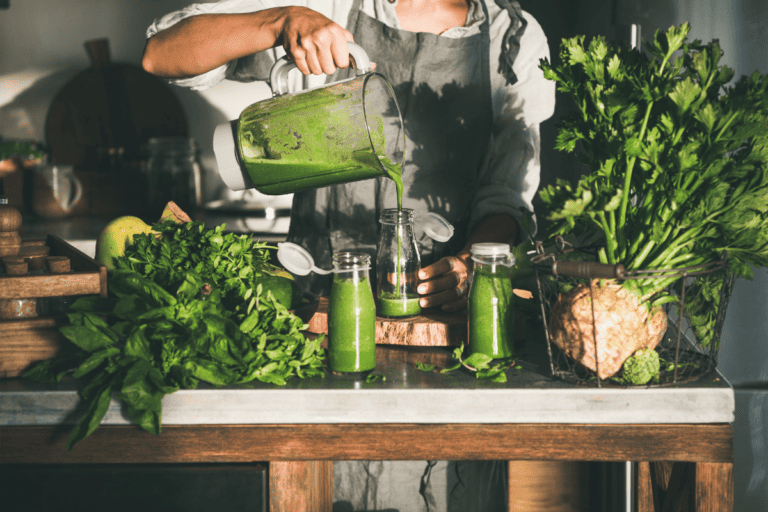 Detox-Smoothies gegen Frühjahrsmüdigkeit